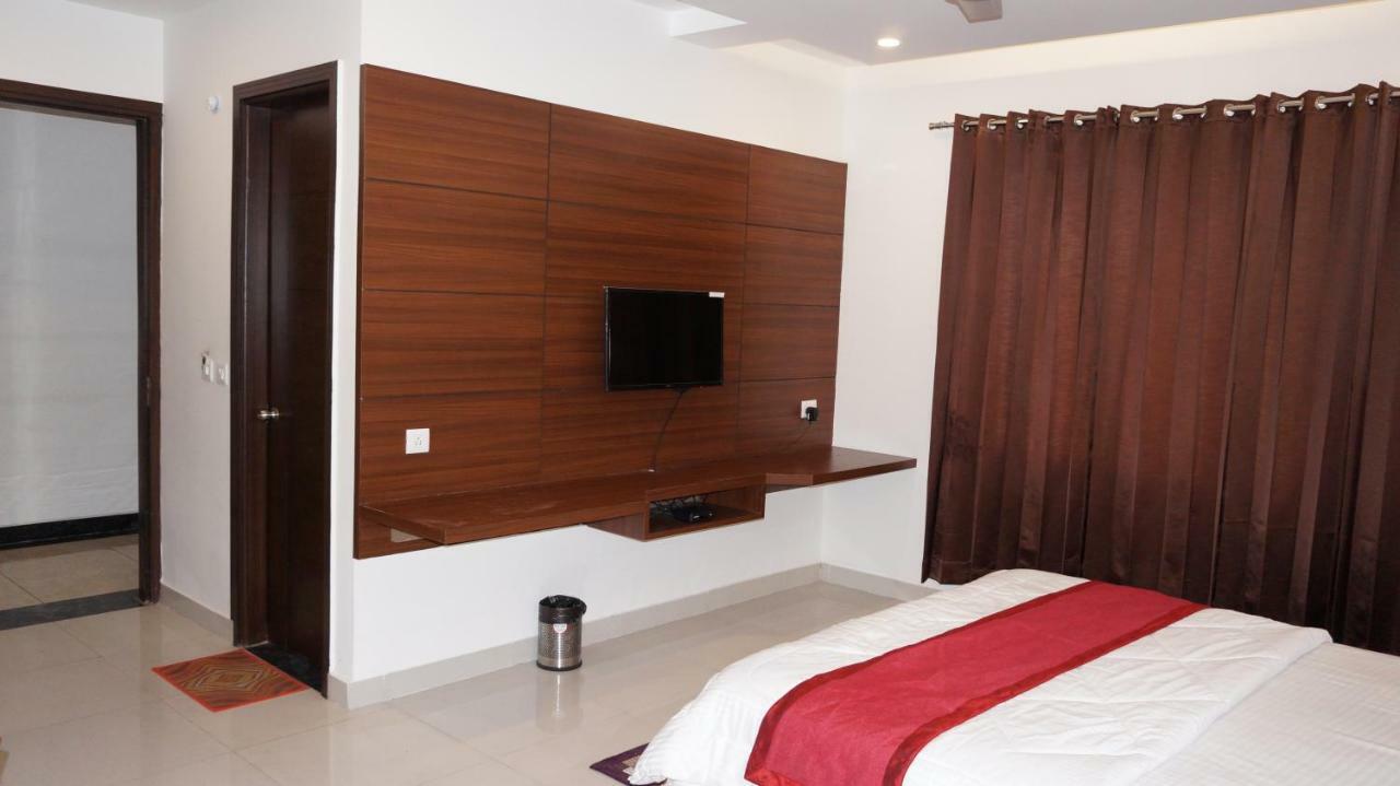 Hotel Aakash Residency Dehradun Ngoại thất bức ảnh